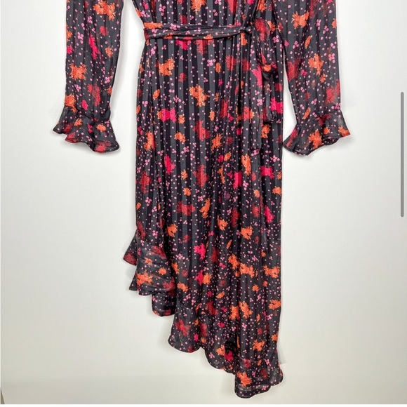 DONATED @styleandsoul. - Picture 8 of 12